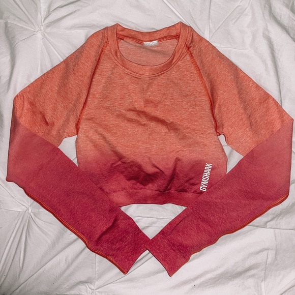 Gymshark Crop Top - Picture 1 of 3